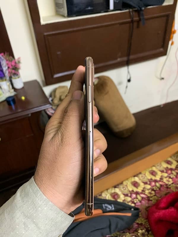 IpHone xs max 64 Gb pta watarpack  airtight 0