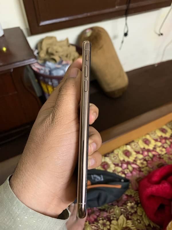 IpHone xs max 64 Gb pta watarpack  airtight 3