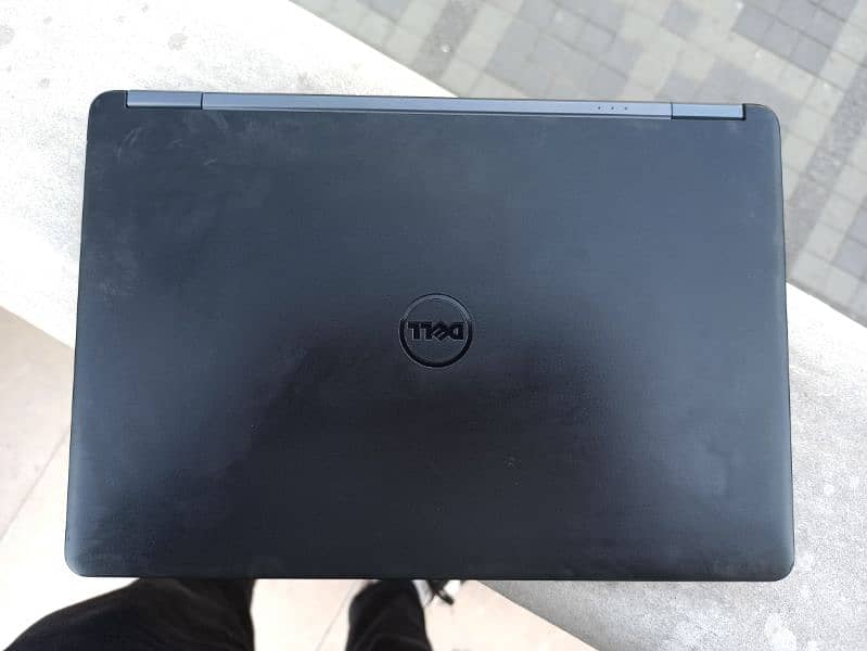 DELL laptop E7250 12