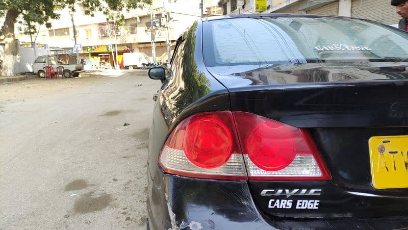 Honda Civic Oriel 2010 full original condition 2