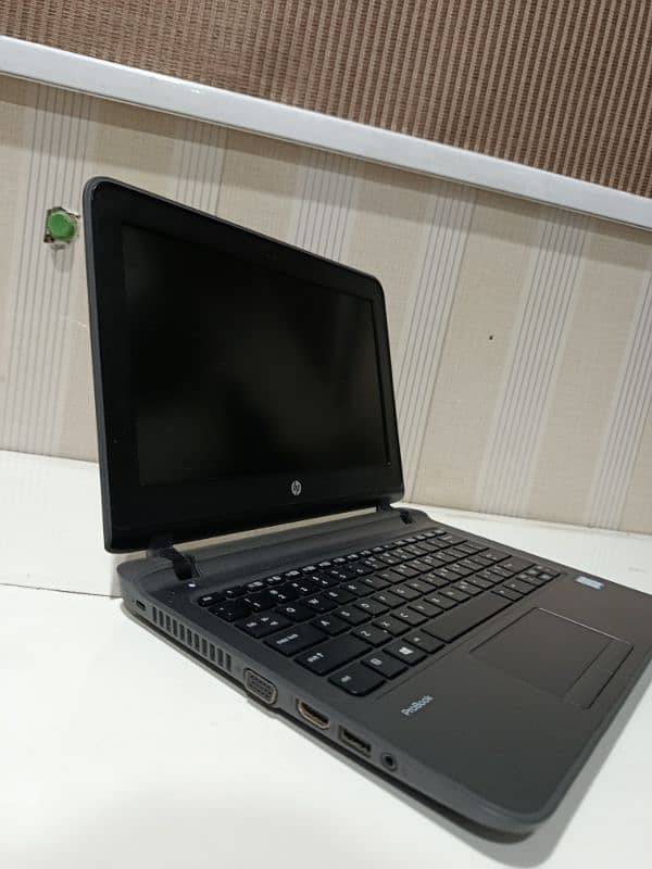 HP laptop core i3 1