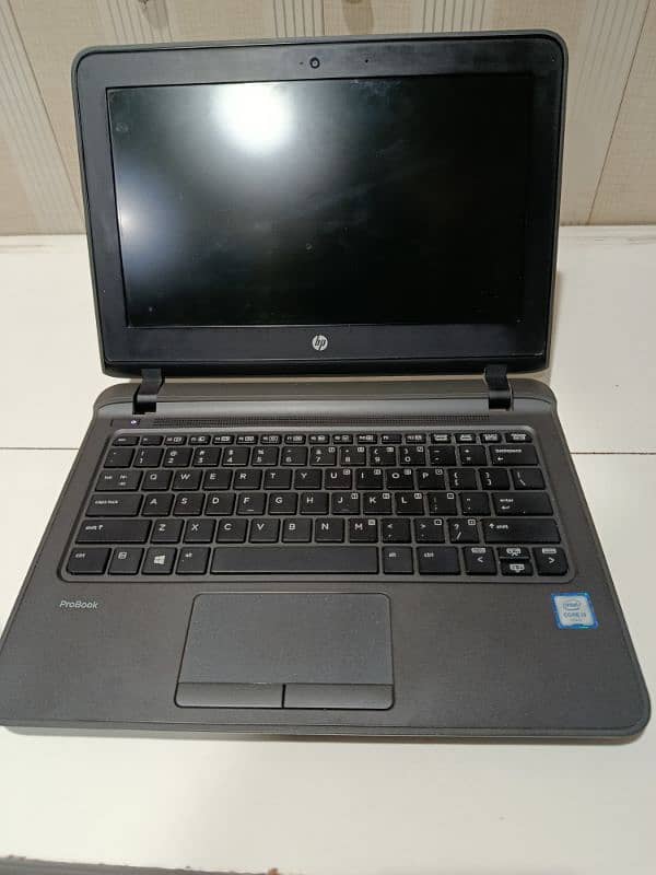 HP laptop core i3 2