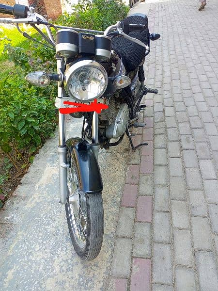 SUZUKI GS 150 model 2023 0