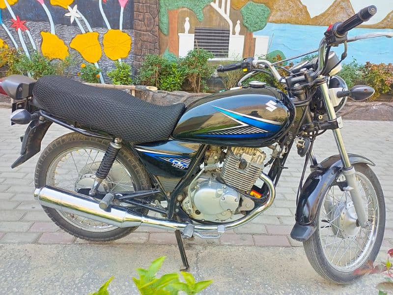 SUZUKI GS 150 model 2023 2