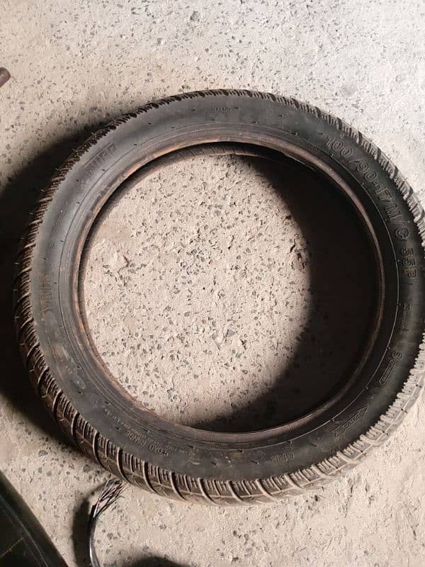 cafe racer tyres 100/90/17 7