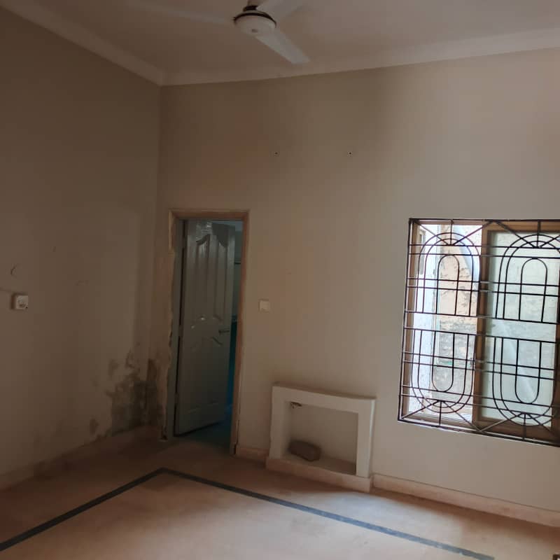 Double story house for rent in shalley valley near range road Rwp 3