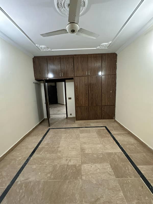 UPPER PORTION FOR RENT LOCATION CHAKLALA SCHEME 3 3