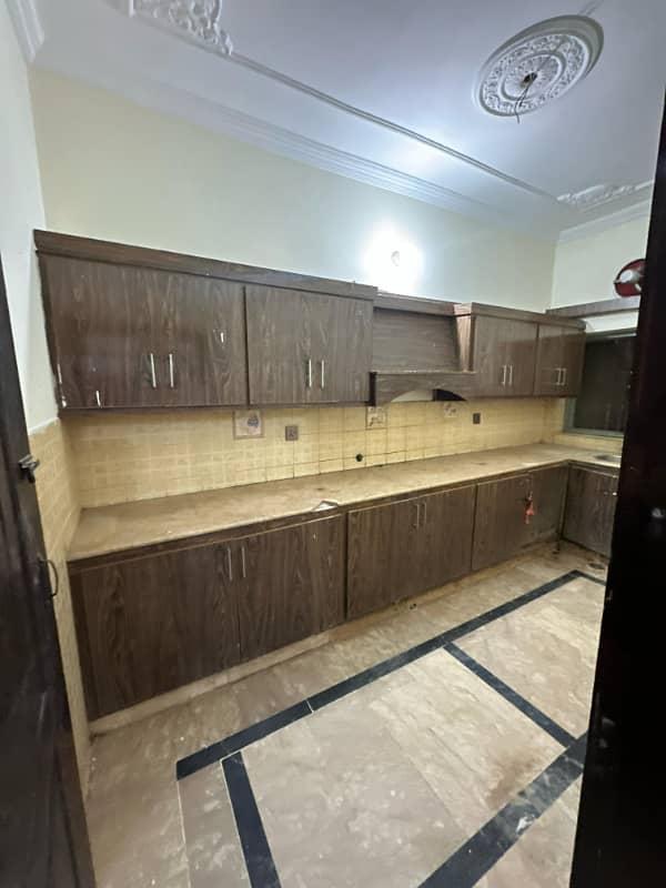 UPPER PORTION FOR RENT LOCATION CHAKLALA SCHEME 3 4