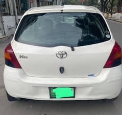 Toyota Vitz 2013