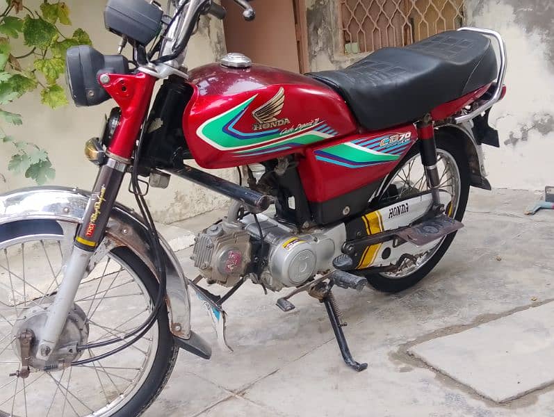 Honda CD 70 6