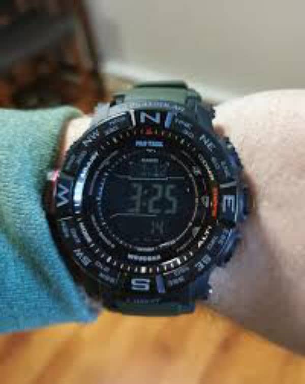 Casio triple sencer toughf soler 6