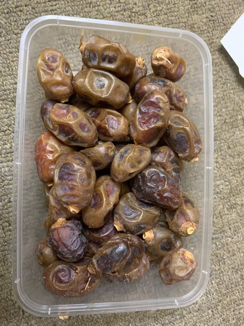 Irani Dates available wholesale price 8