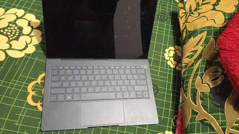 Samsung Galaxy book S 2