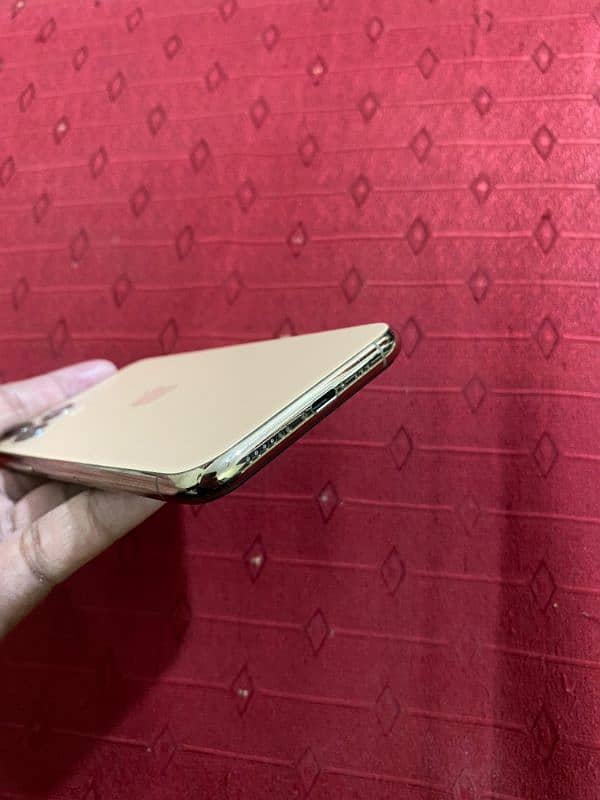 iPhone 11 pro factory 64gb 4