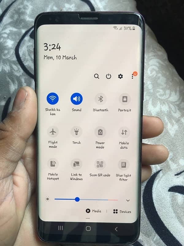 Samsung S9 available 1