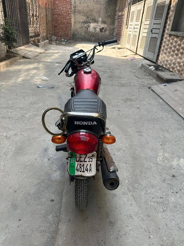 Honda CG125, Urgent sale, Flexible price, Registration Lahore, 2