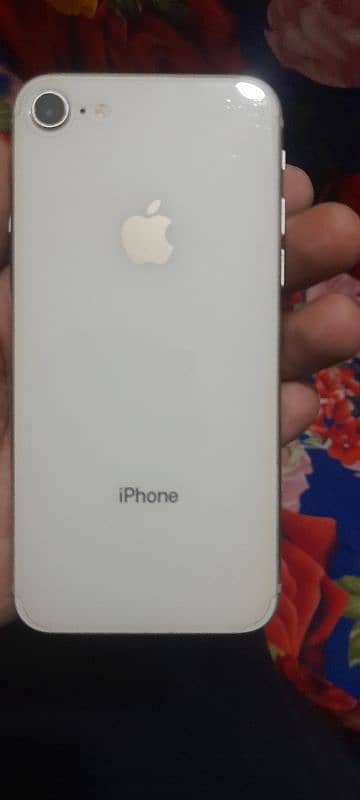 iphone 8 non pta home button ki stip dalni hai bs all ok 64 gb 2