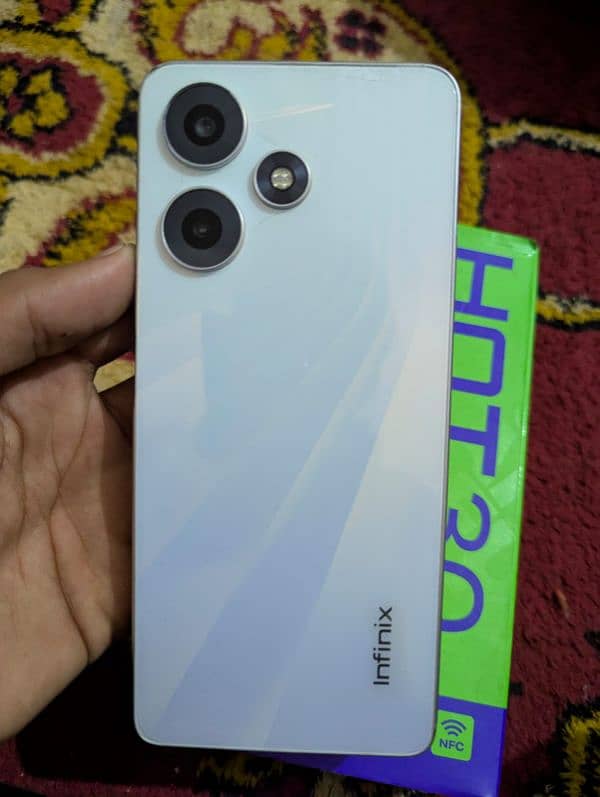 Infinix Hot 30 4