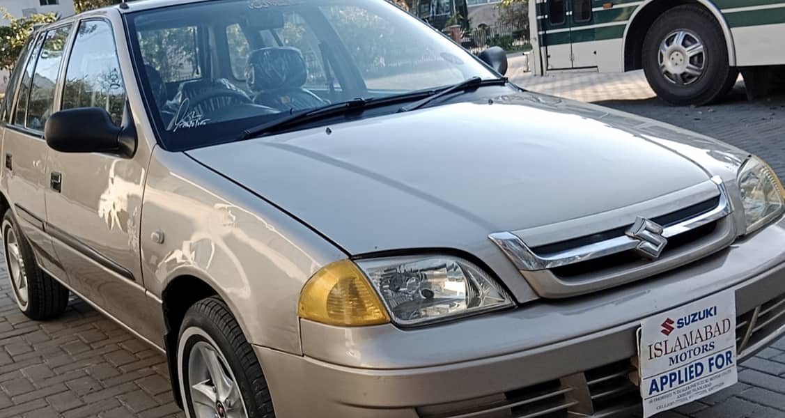 Suzuki Cultus VXR 2015 Geniune condition 5