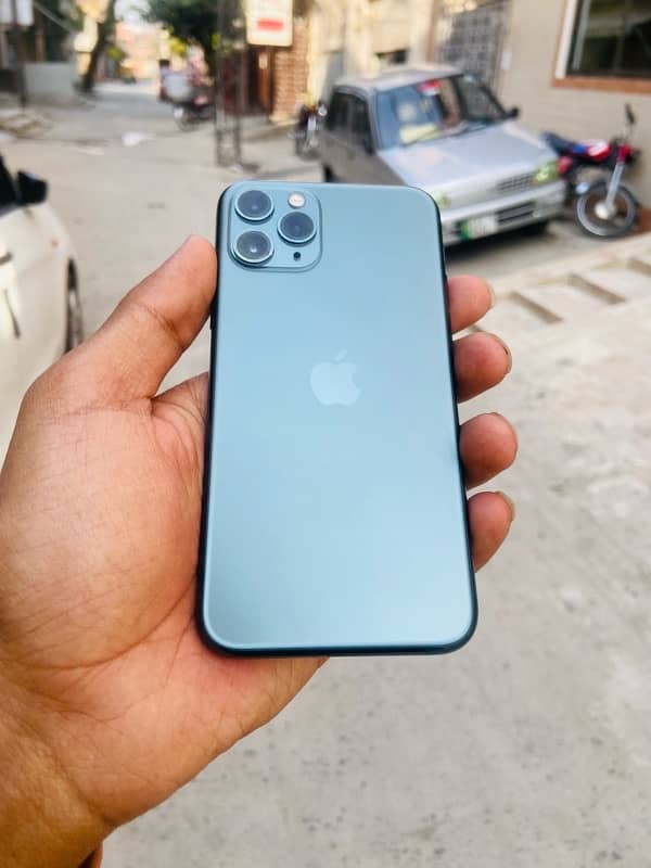 iPhone 11 Pro 0