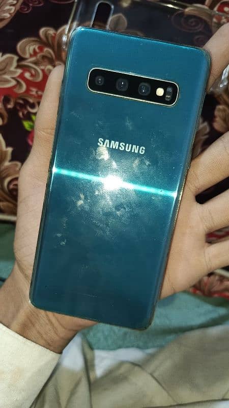 SAMSUNG S10 3