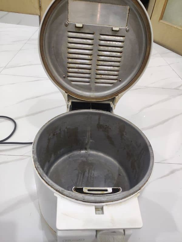 De'Longhi Deep fryer 3