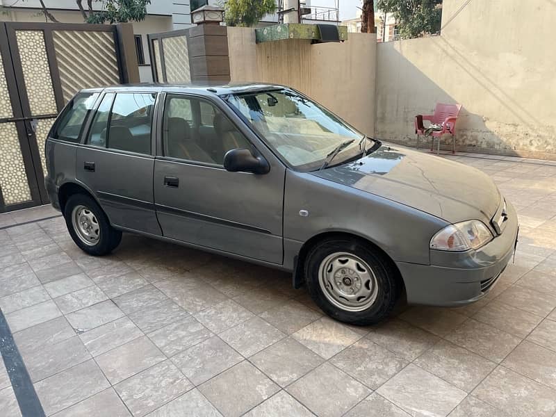 Suzuki Cultus VXR 2009 total genuine 3