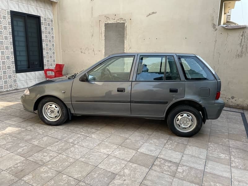 Suzuki Cultus VXR 2009 total genuine 4