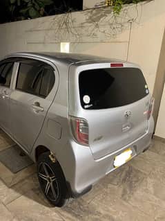 Daihatsu Mira 2012