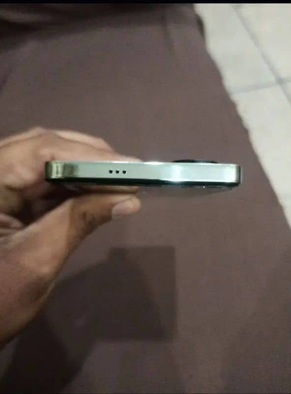 Ram 8+8 256 All okay  Charger hai box ni Condition 10/9.5 3