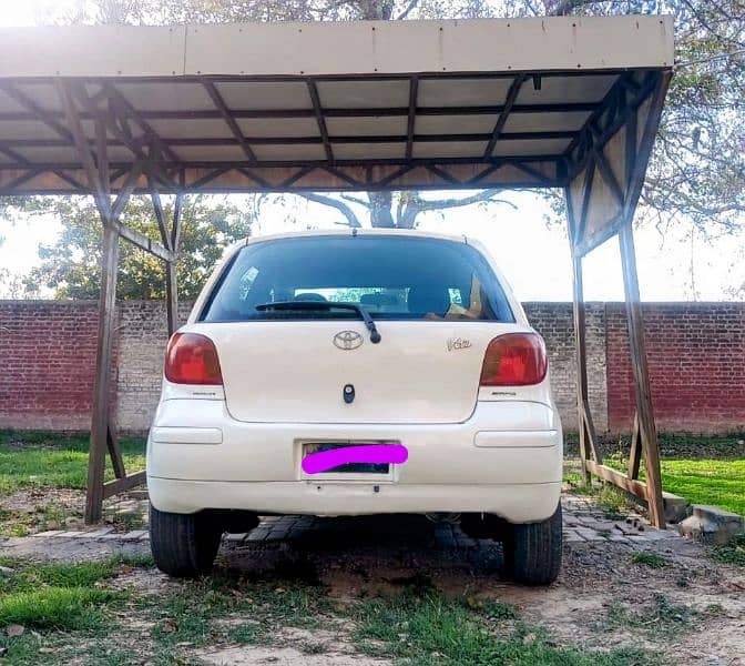 Toyota Vitz 2002 1