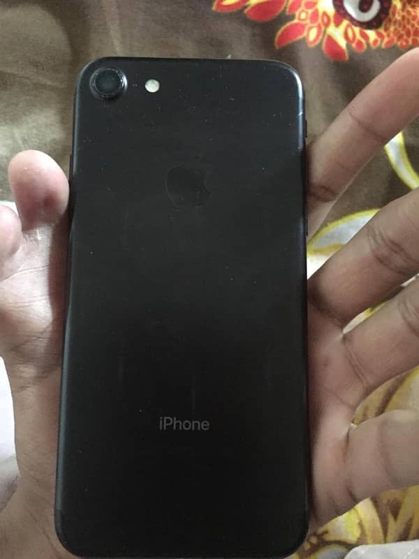 Iphone 7 Urgent sale non pta 32gb 3