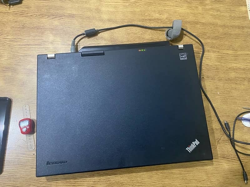 Lenovo R500 Laptop With Charger - Supports Windows 10 0