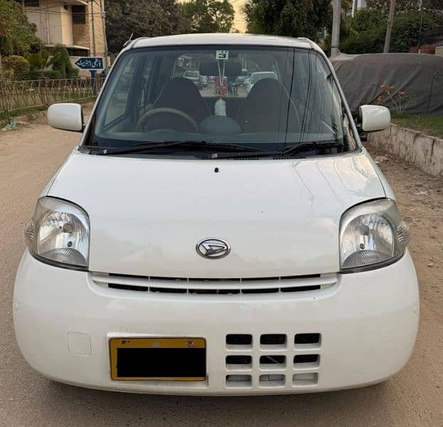 Daihatsu Esse 2007 1