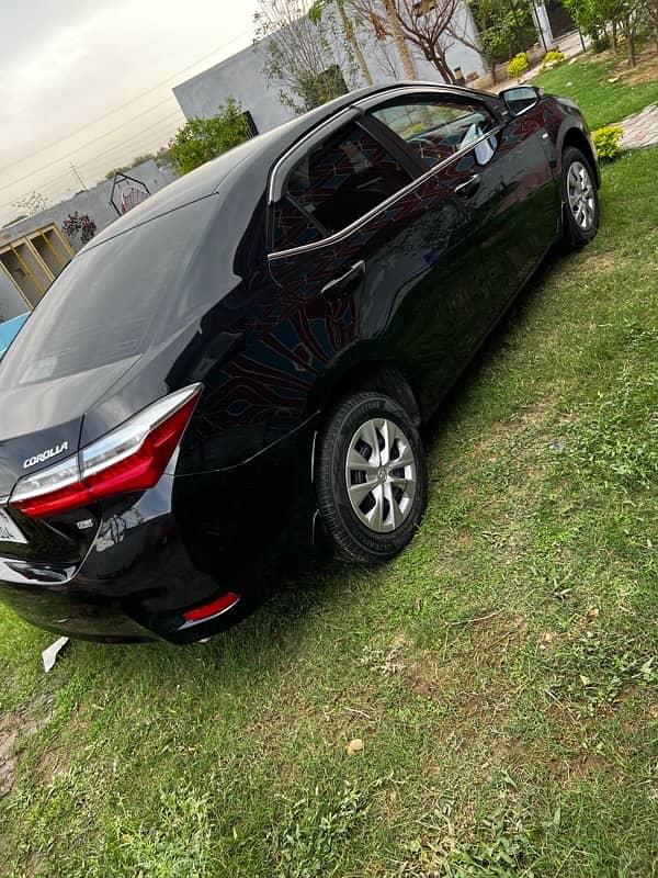 Toyota Corolla GLI 2019 4