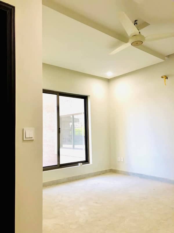 1 Bedroom Apartment for Rent in Zarkon Heights Islamabad 5