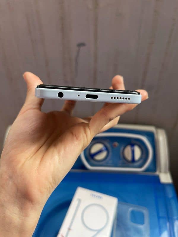 Tecno Camon 19 Neo (6/128GB) 3