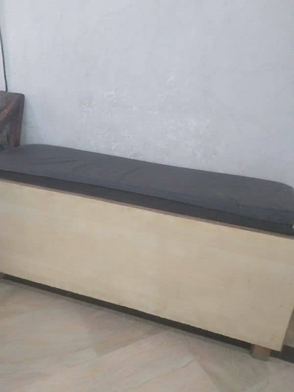 counter for fabrics shop and two bench for sale 8