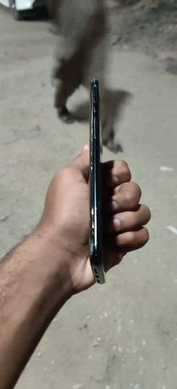 OnePlus 6T PUBG device 60 fps snapdragon 845 back crack hai or Sara A1 3