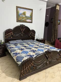 Bed Set//king Size Bed//Wooden Bed With 2 Side Tabe//Bed With Mattress