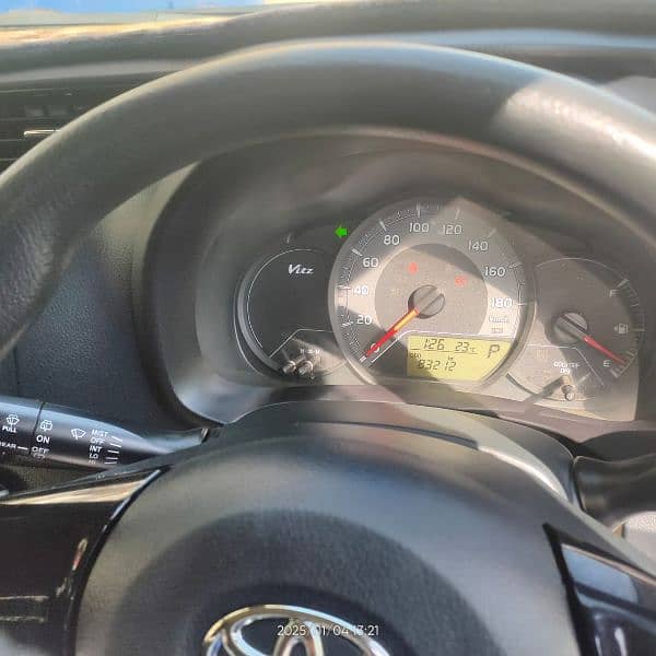 Toyota Vitz 2018 7