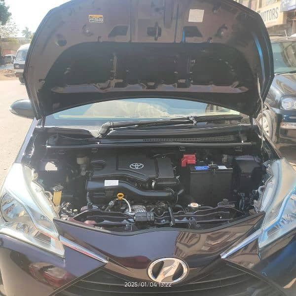 Toyota Vitz 2018 8