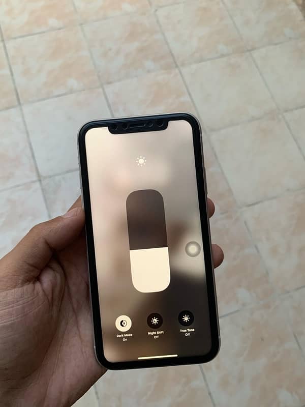 Iphone XR 128GB Factory Unlock 6