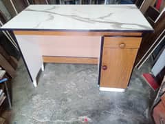 newly made 2/4ft office table shop clinic table study table