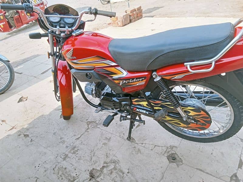 Honda pridor 2022 Punjab number 8