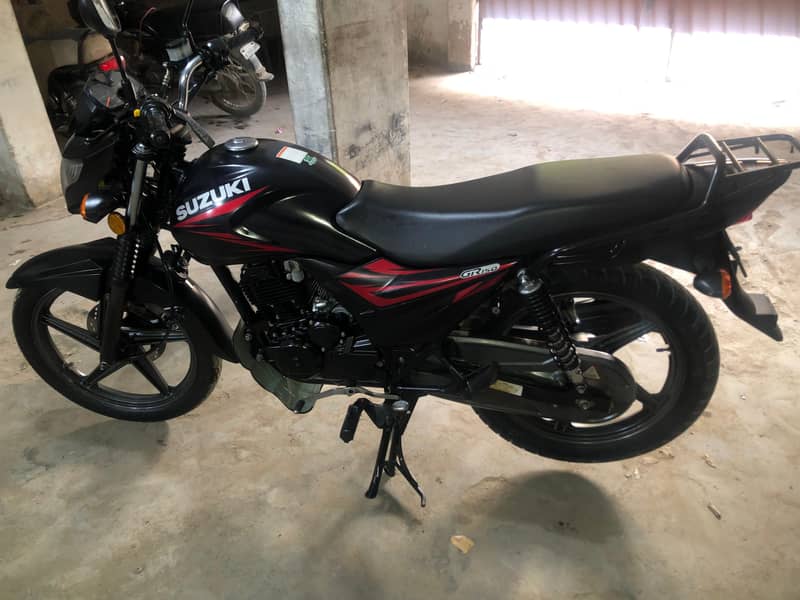 Suzuki GR 150 2022 2