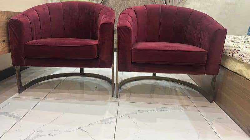 Elegant Velvet Accent Chairs – Set of 2 0