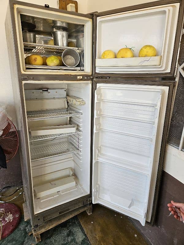 Dawlance Refrigerator 1