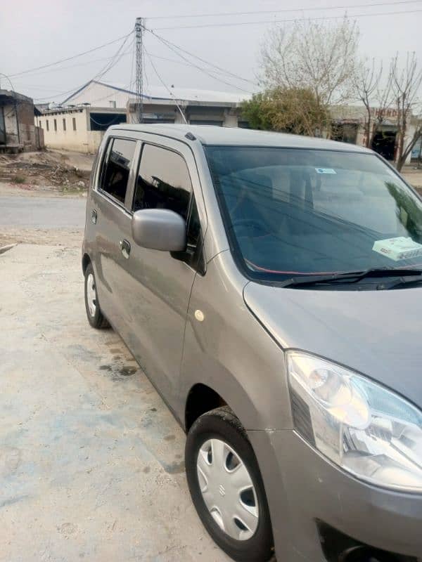 Suzuki Wagon R 2015 5