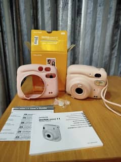 Fujifilm Instax Mini 11 | Polaroid camera